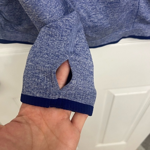 Athleta Blue Quarter-Zip Long Sleeve Top - Picture 3 of 4